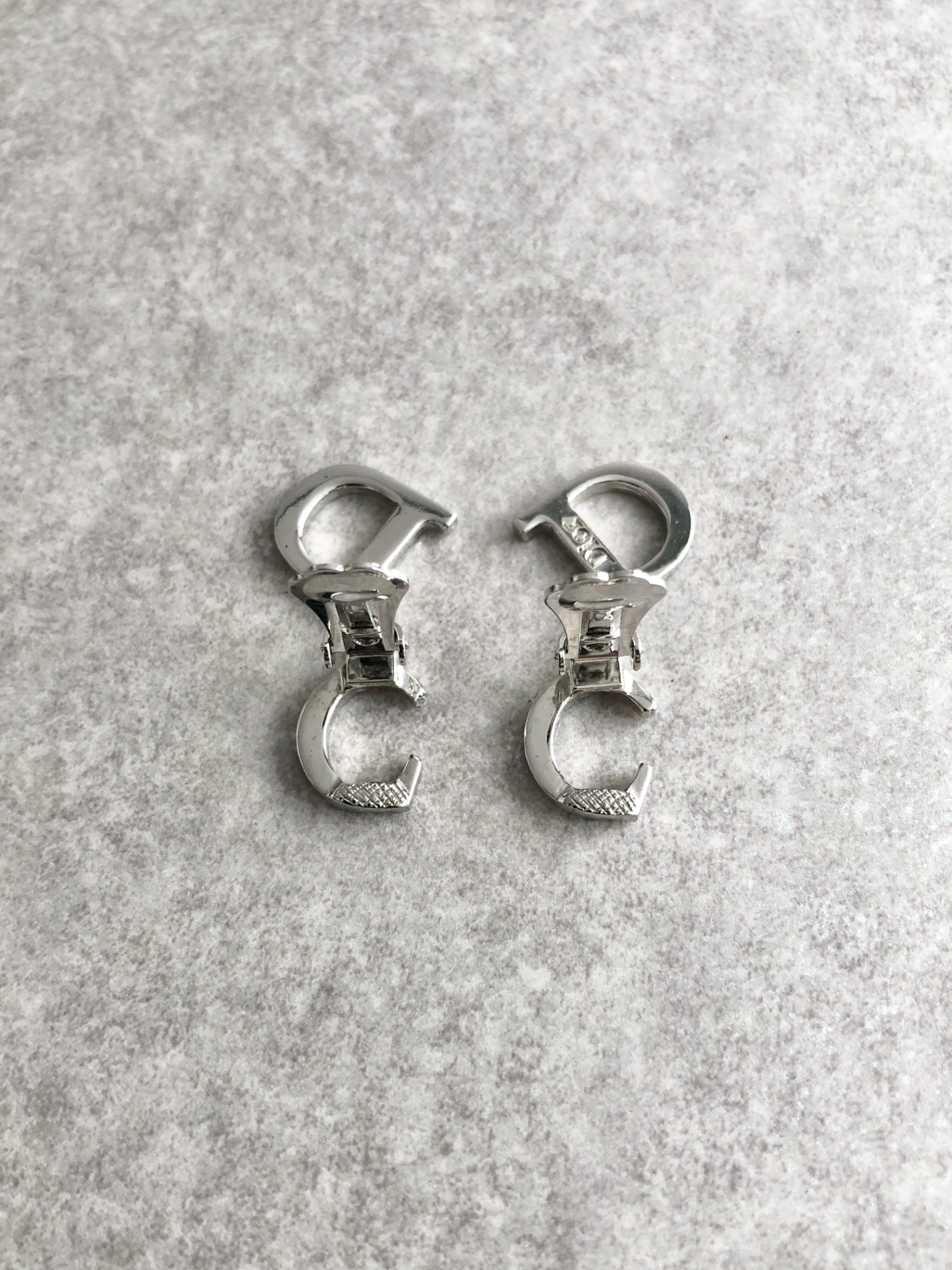 Christian D1OR CD Logo Rhinestone Earrings Silver Vintage ztahea