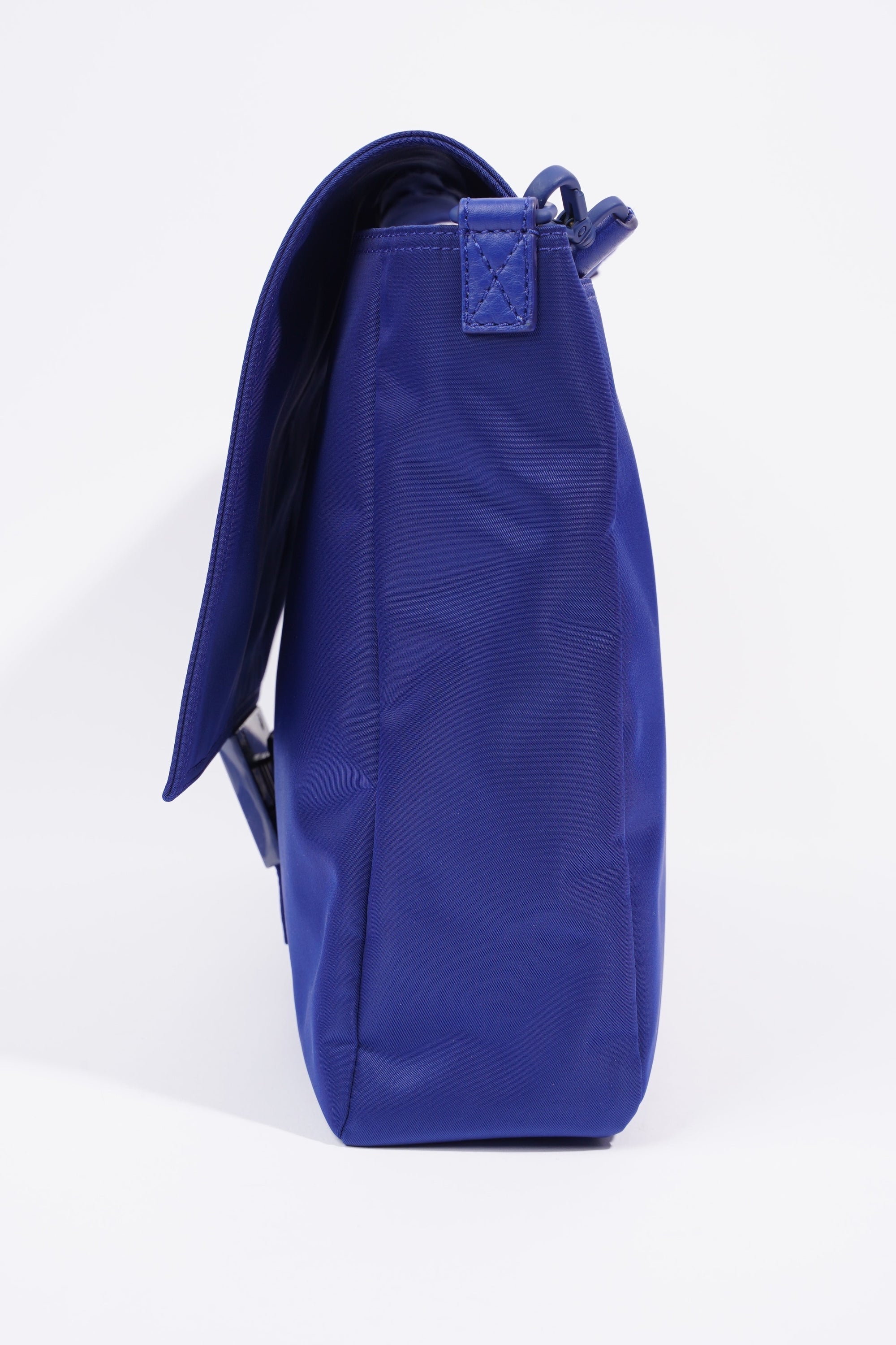 FNDI Baguette Messenger Bag Blue Nylon Large