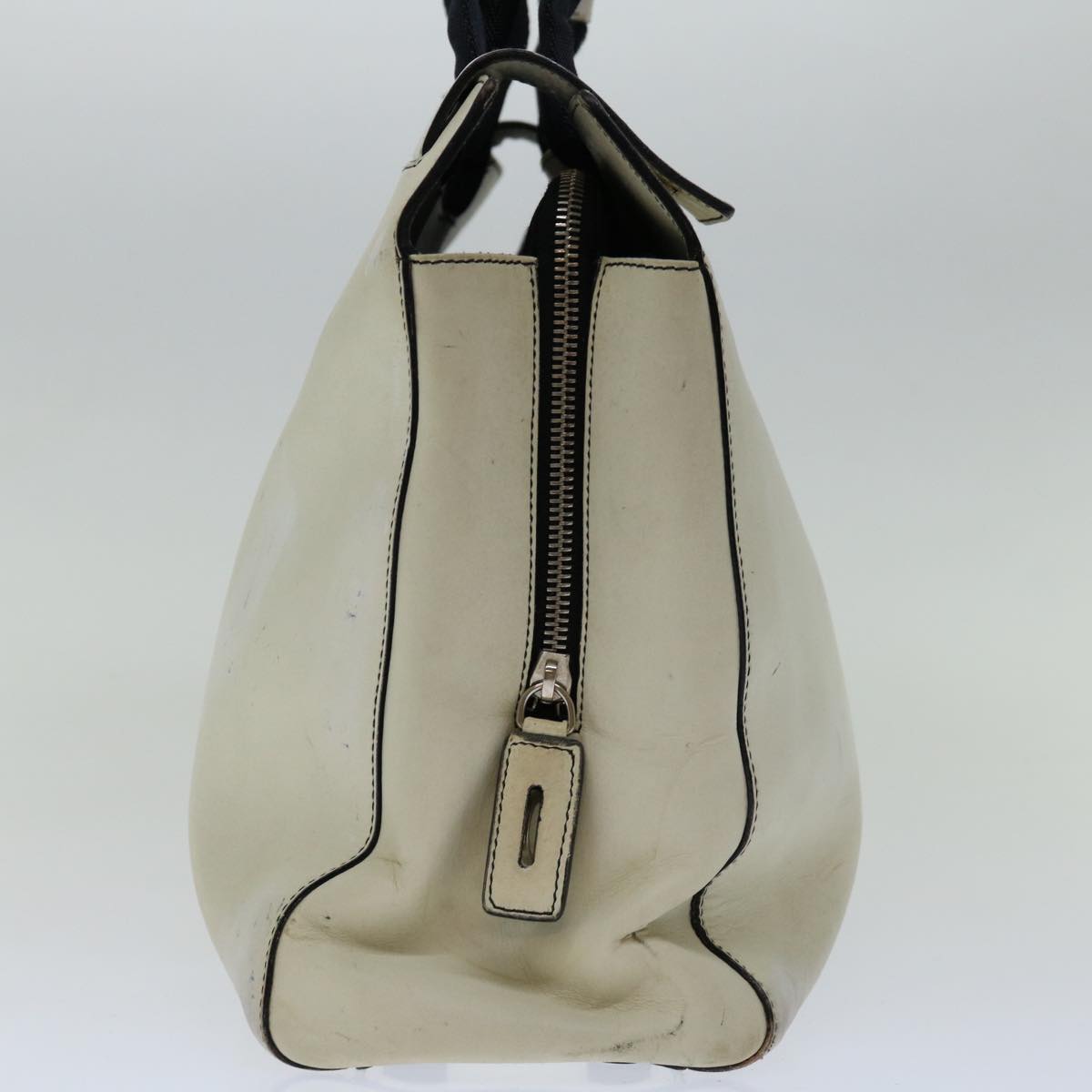 PRD Hand Bag Leather White Auth ar11644B