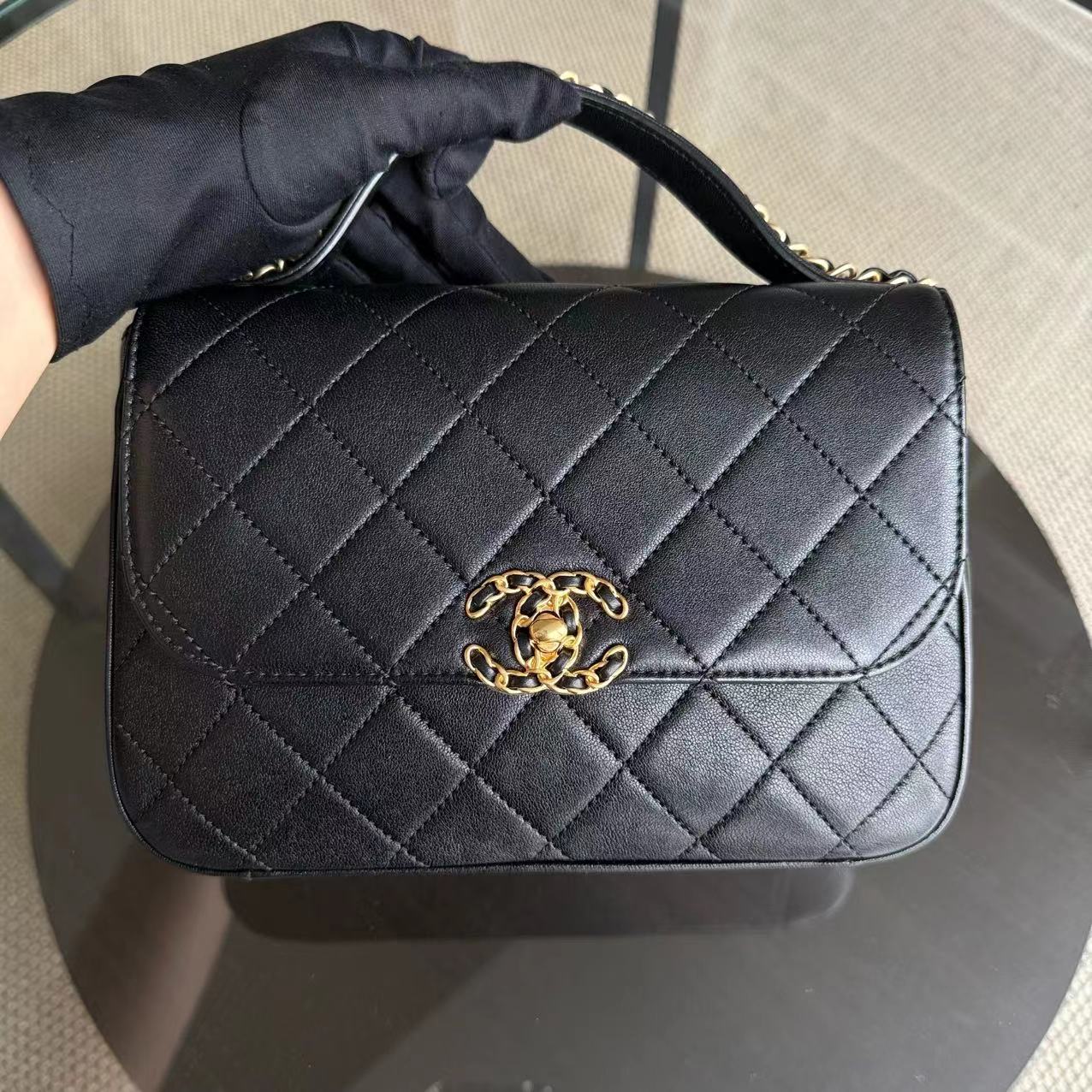 *Full Set, Receipt* CH Small 23CM Chain Infinity Top Handle Quilted Calfskin Black Golden Hardware Series 28 Shoulder Bag