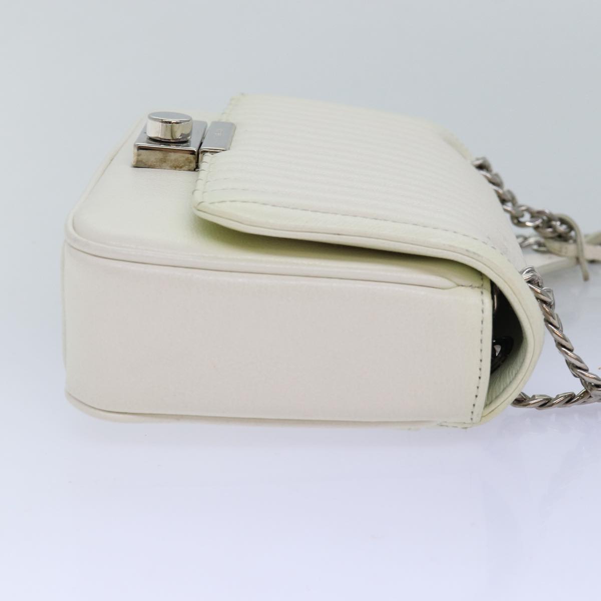 PRD Chain Shoulder Bag Leather White Auth bs14567