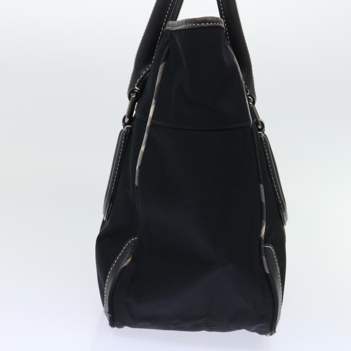 BBERRY Blue Label Shoulder Bag Nylon Black Auth bs7873