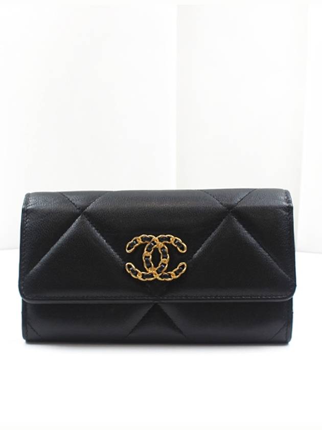 19 flap medium wallet lambskin black gold plated 30th unit AP0953 CH