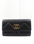 19 flap medium wallet lambskin black gold plated 30th unit AP0953 CH