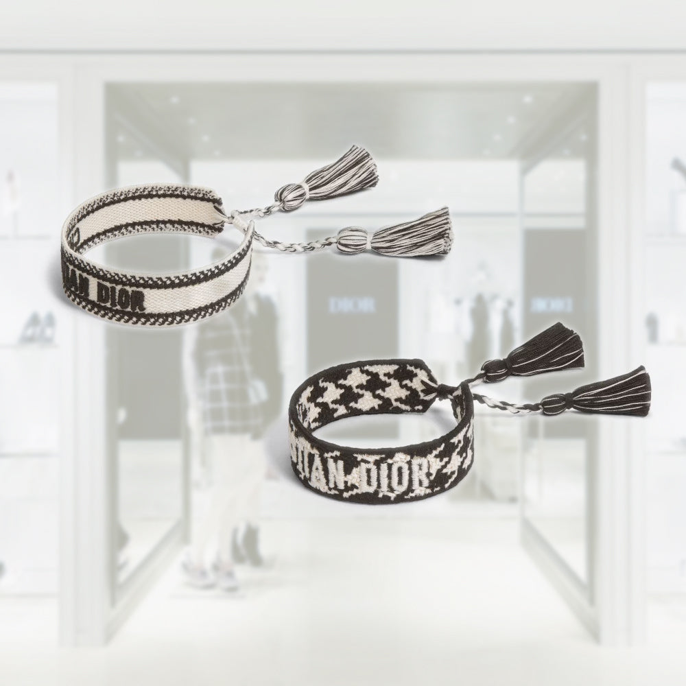 CHRISTIAN D1OR BRACELET SET