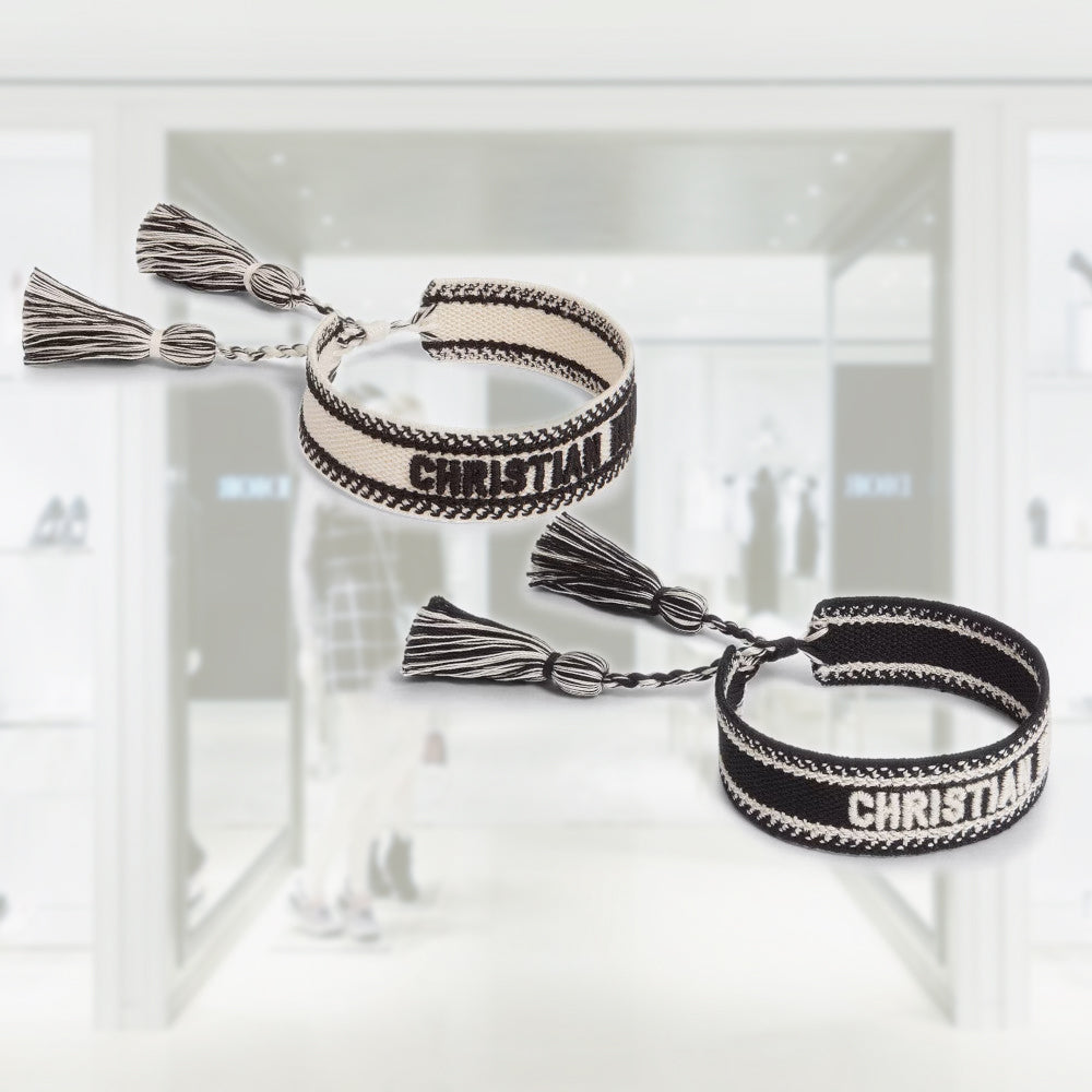CHRISTIAN D1OR BRACELET SET