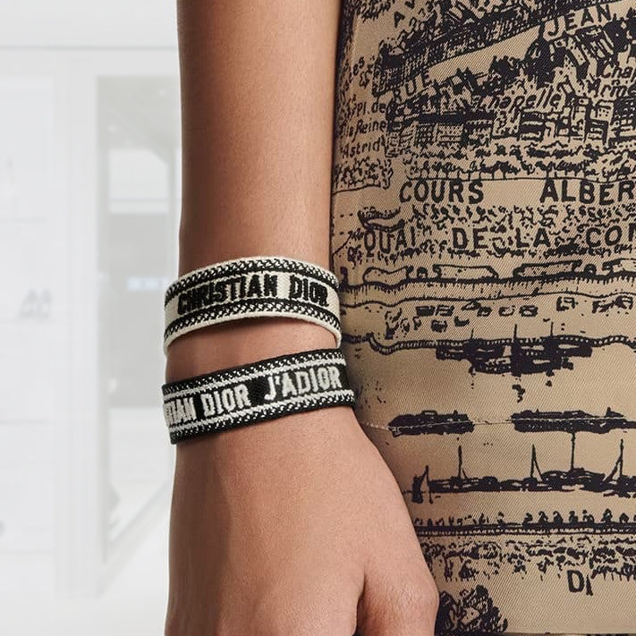 CHRISTIAN D1OR BRACELET SET