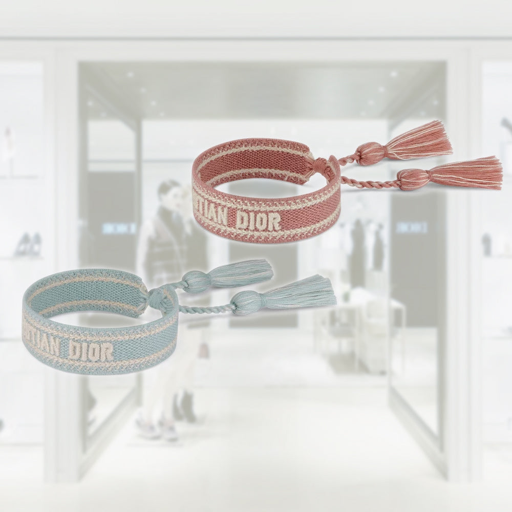 CHRISTIAN D1OR BRACELET SET