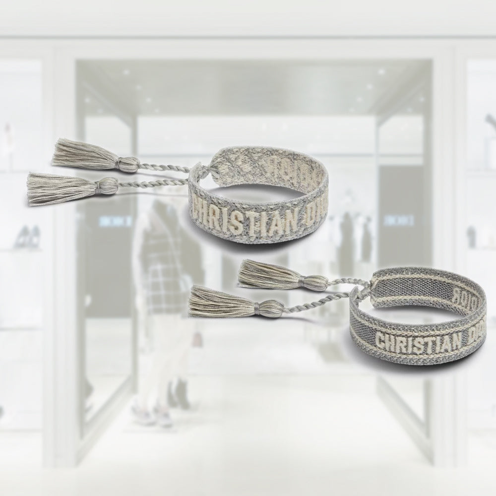 CHRISTIAN D1OR BRACELET SET