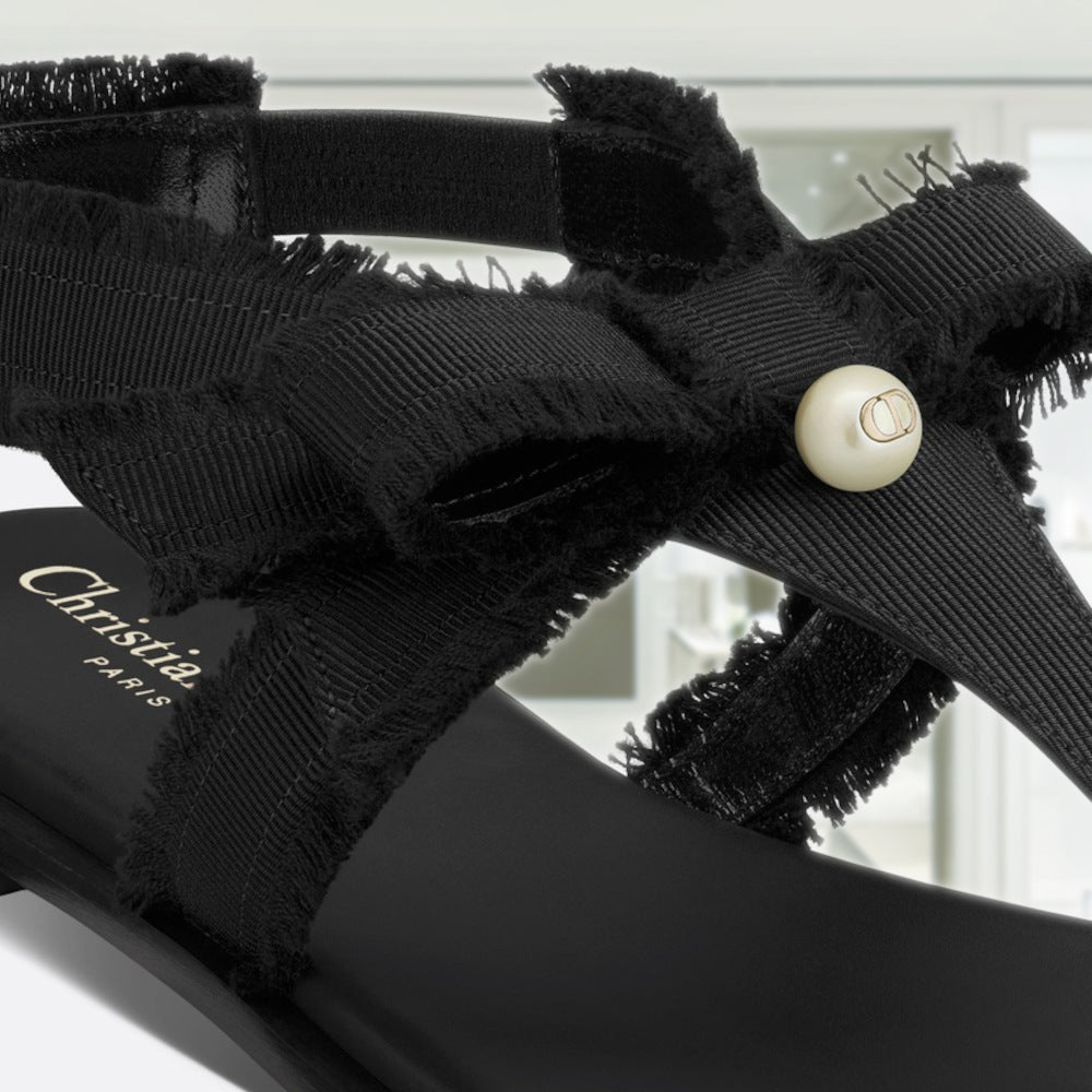 AD1ORable thong sandal