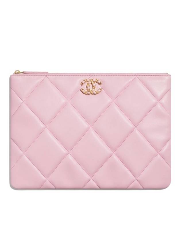19 Medium Lambskin Clutch Bag Pink CH