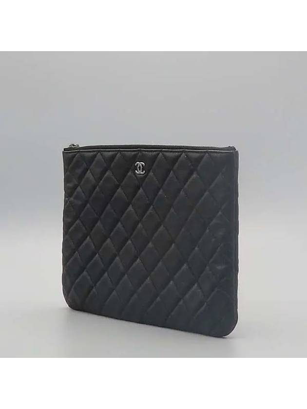 A82545 Clutch Bag CH