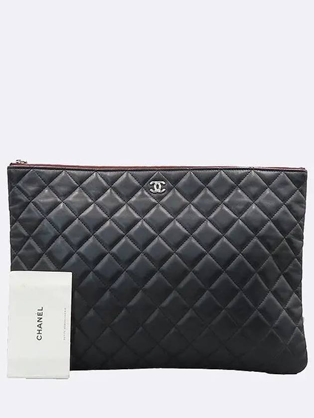 A82552 Black Classic Lambskin Silver Logo Large Clutch CH