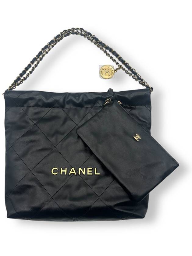 22 Small Shiny Calfskin Bucket Bag Black CH
