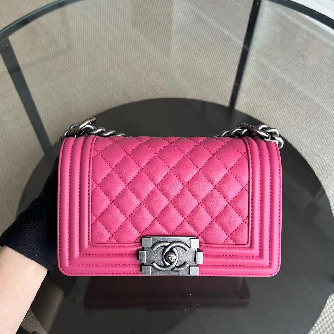 *Calfskin* CH Boy Small - Quilted Calfskin Boy Pink Ruthenium Silver Hardware Series 26