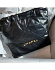 22bag medium black chain bag CH