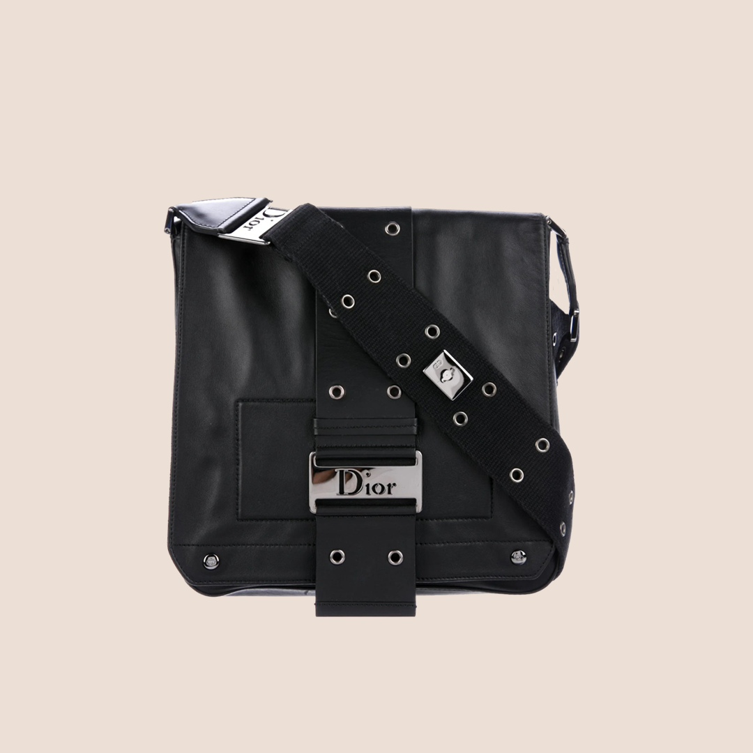 CHRISTIAN D1OR BLACK LEATHER STREET CHIC COLUMBUS MESSENGER BAG