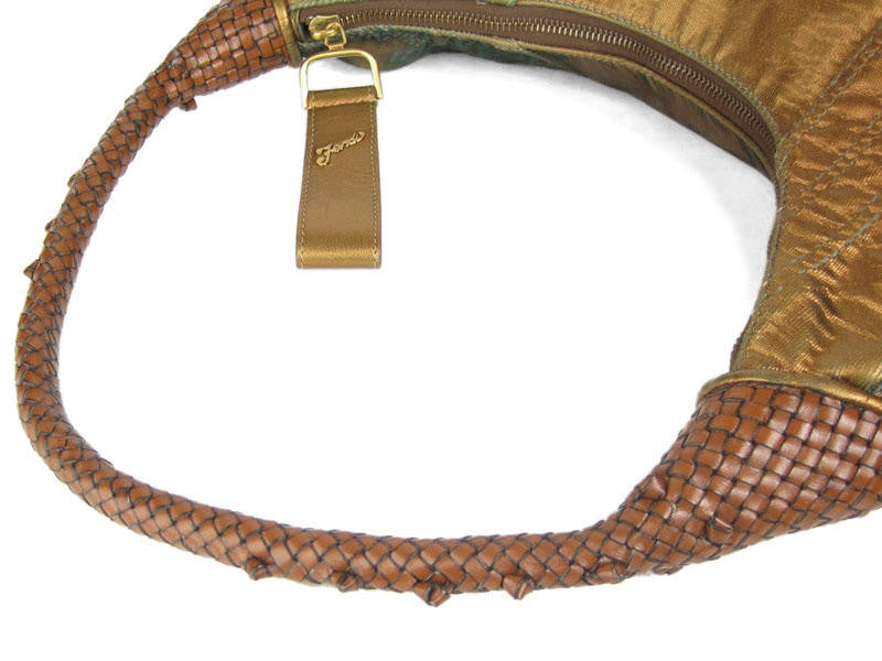 FNDI Bronze Spy Hobo