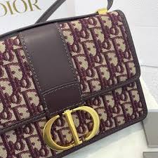 30 Montaigne D1OR Oblique Flap Bag Burgundy