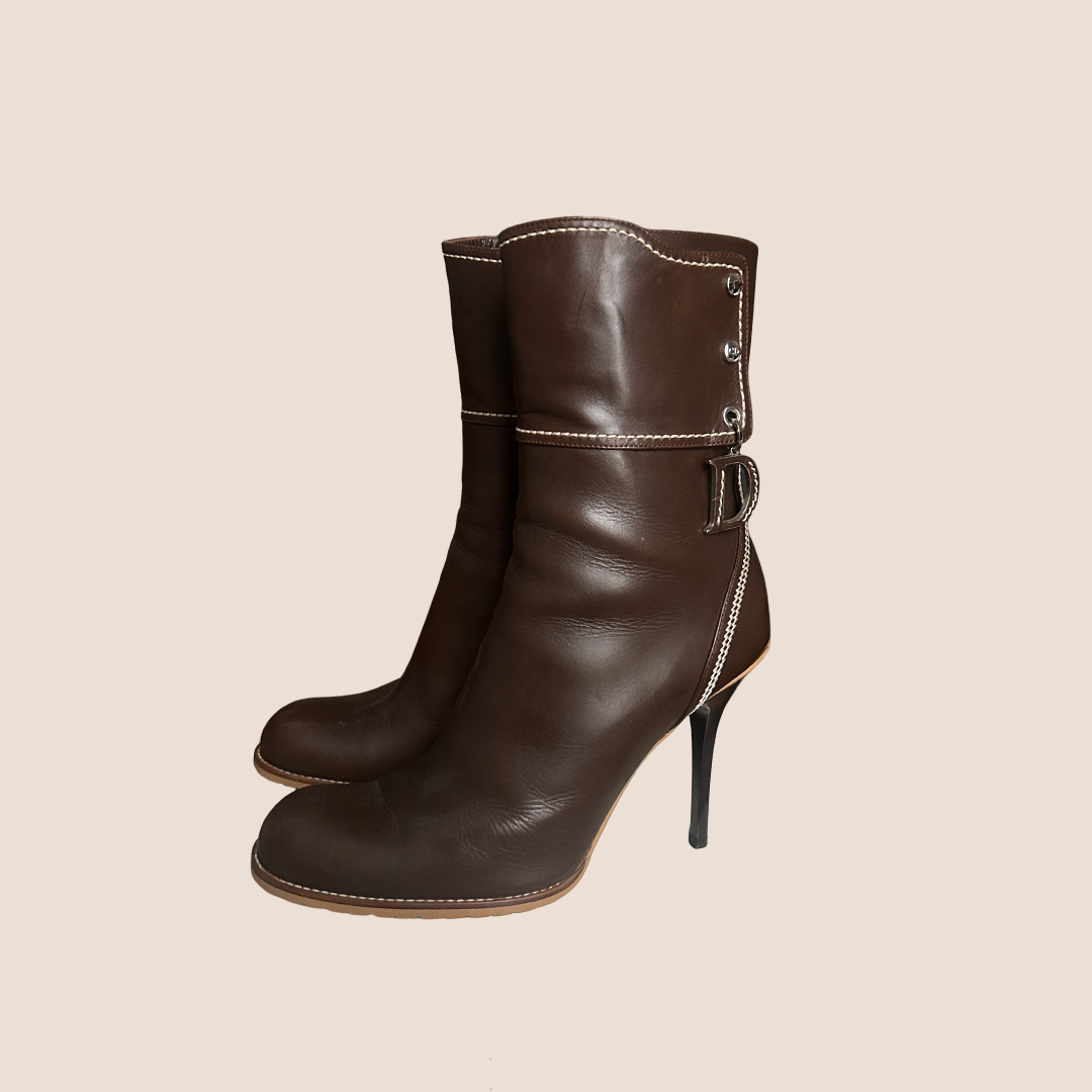 CHRISTIAN D1OR BROWN LEATHER ANKLE BOOTS