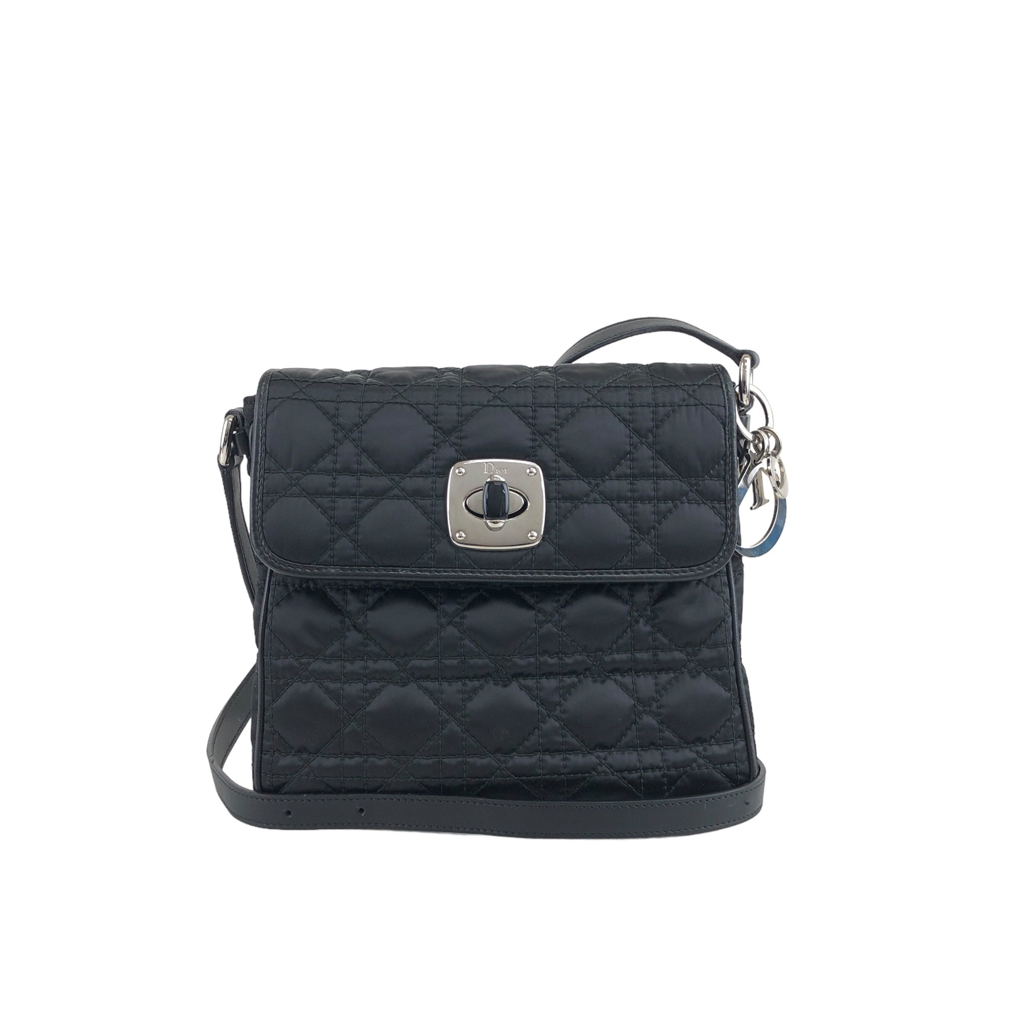 Christian D1OR Cannage Logo Charm Turn Lock Shoulder bag Black Vintage swmt7e
