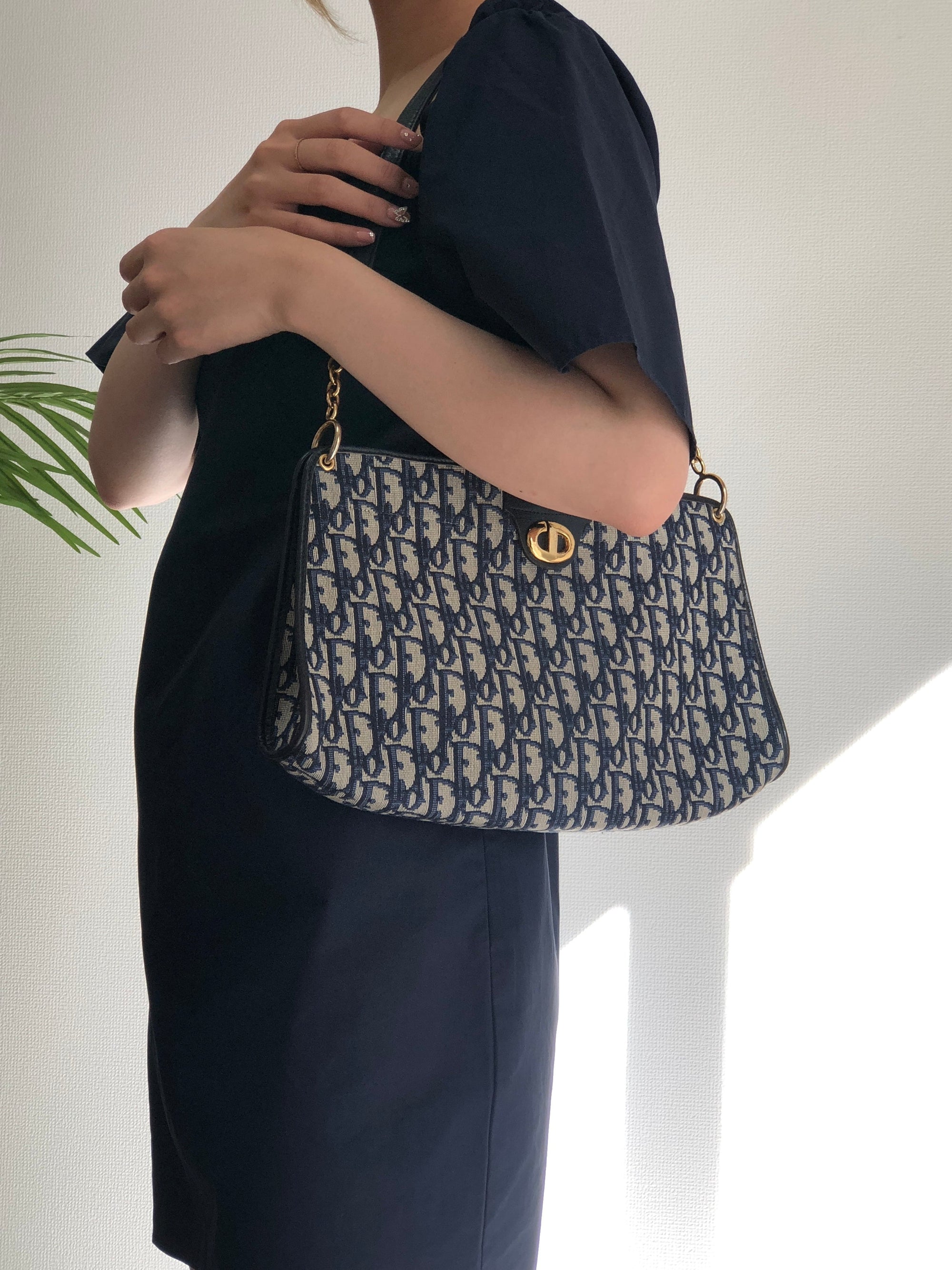 Christian D1OR  Trotter CD Logo Jacquard Leather Shoulder bag Navy Vintage 5f4tcg