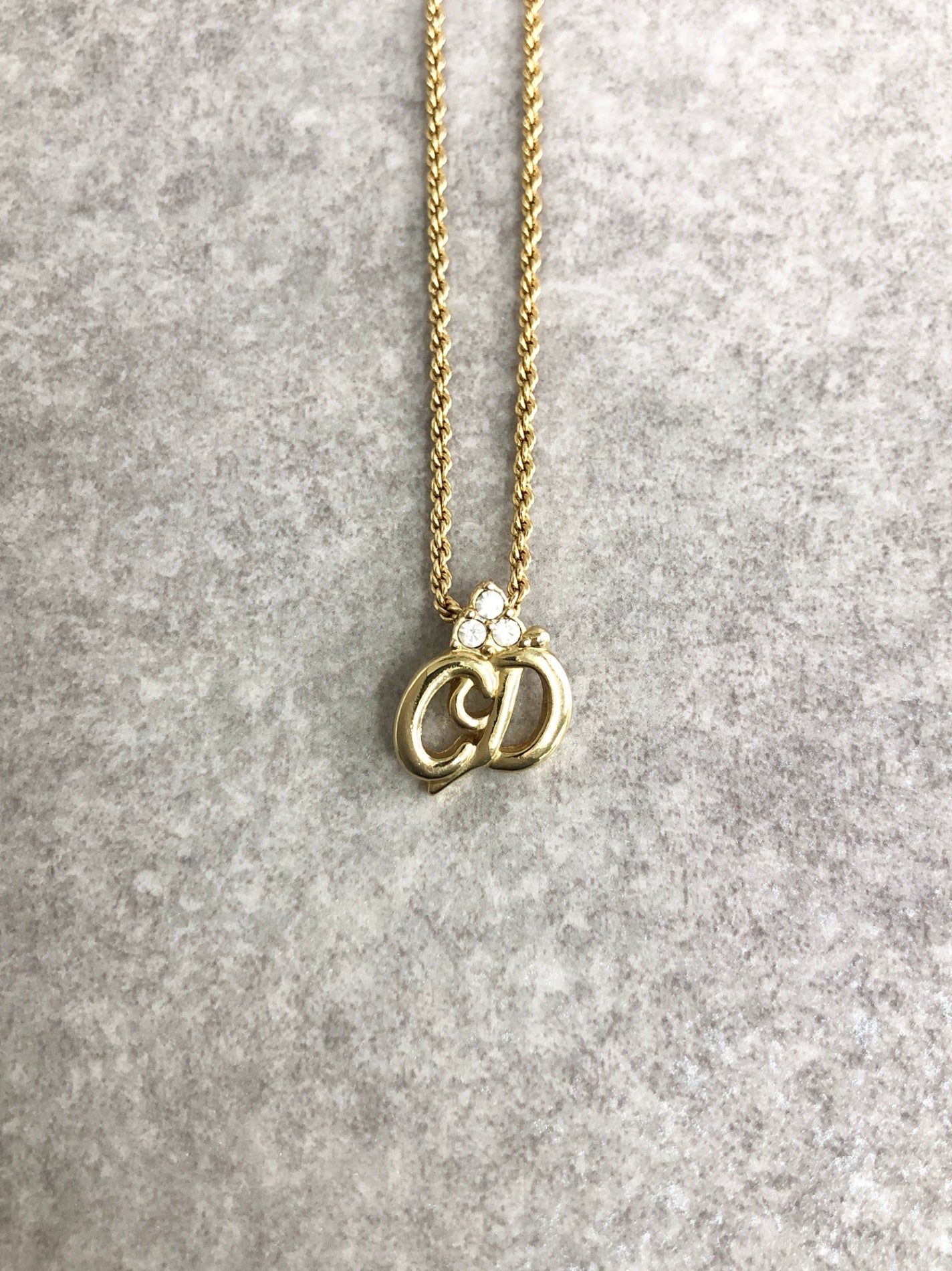 Christian D1OR CD Logo Stone Necklace Gold Vintage y4muz6