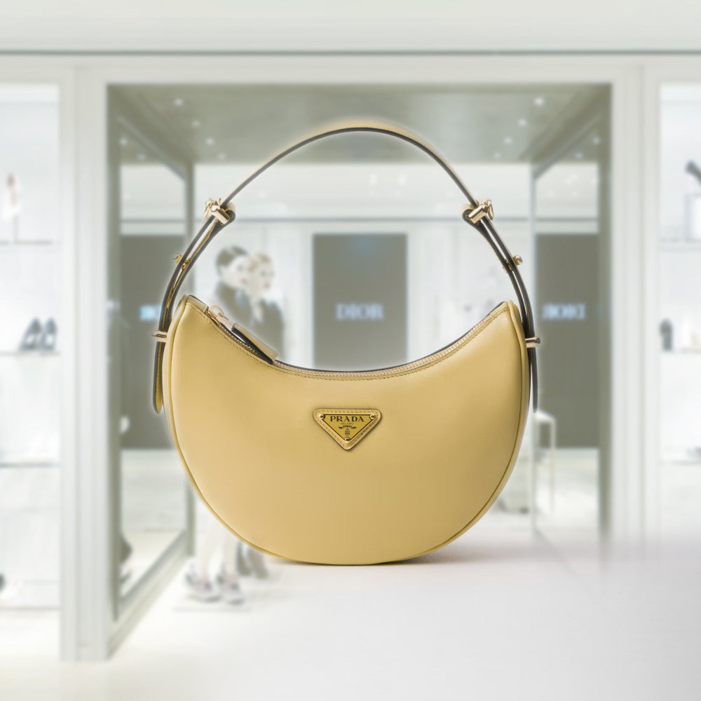 PRD Arque leather shoulder bag