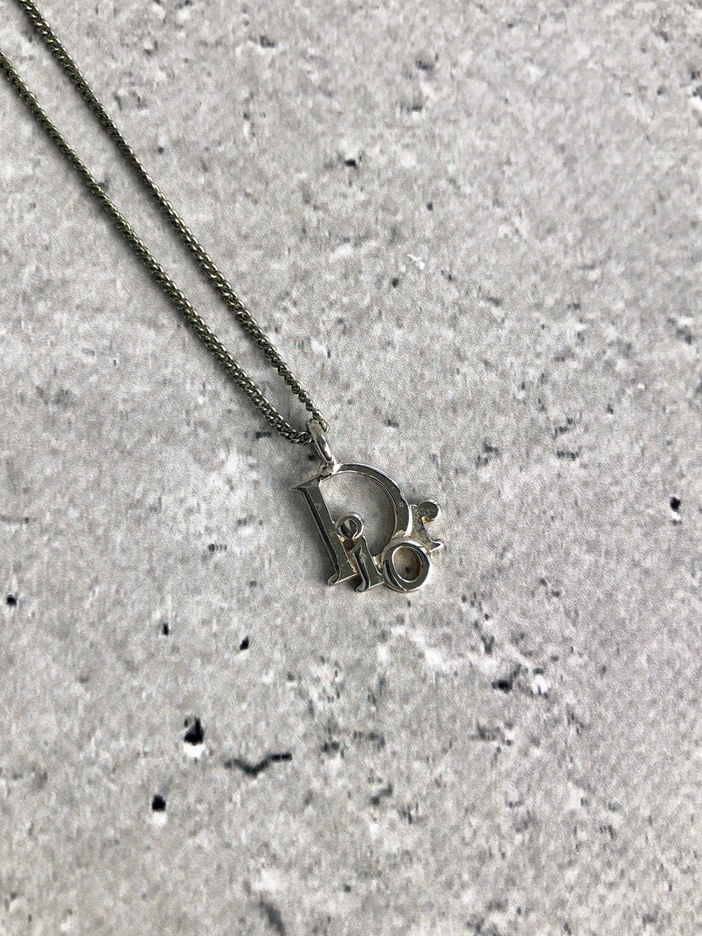 Christian D1OR CD Logo Necklace Silver Vintage 3ym4wx