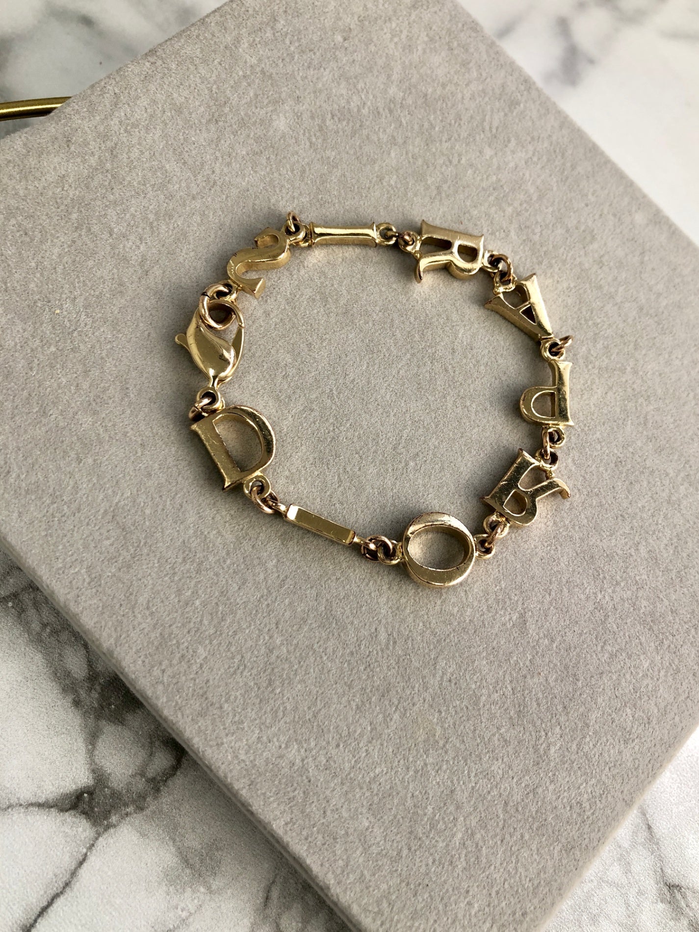 Christian D1OR CD Logo Motif Bracelet Gold Vintage zfejdh