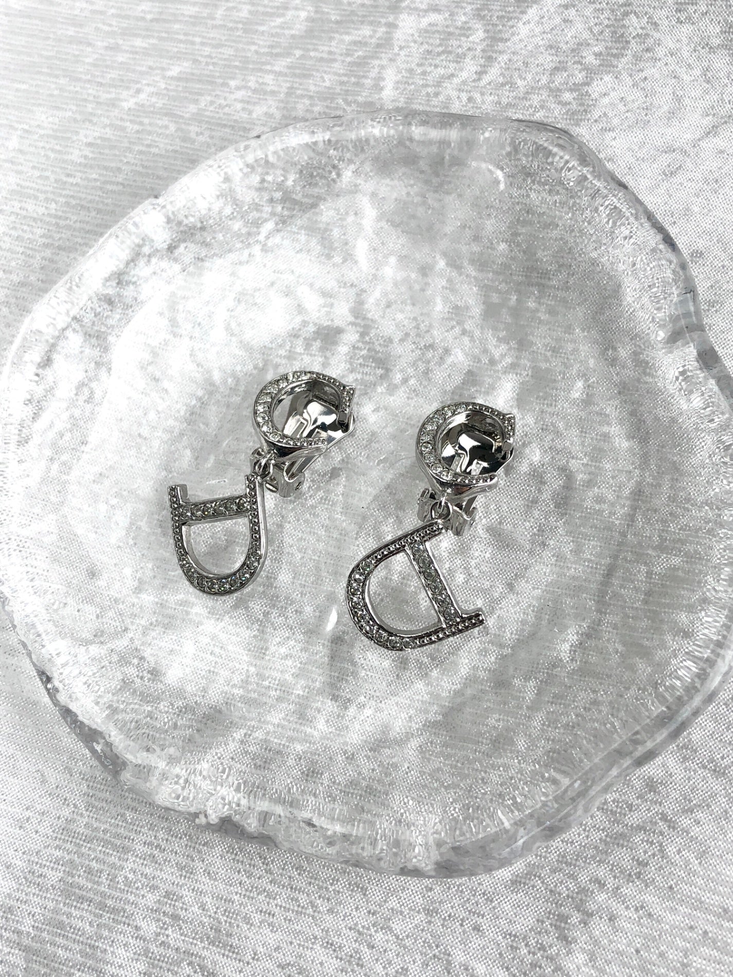 Christian D1OR CD Logo Rhinestone Earrings Silver Vintage ztahea