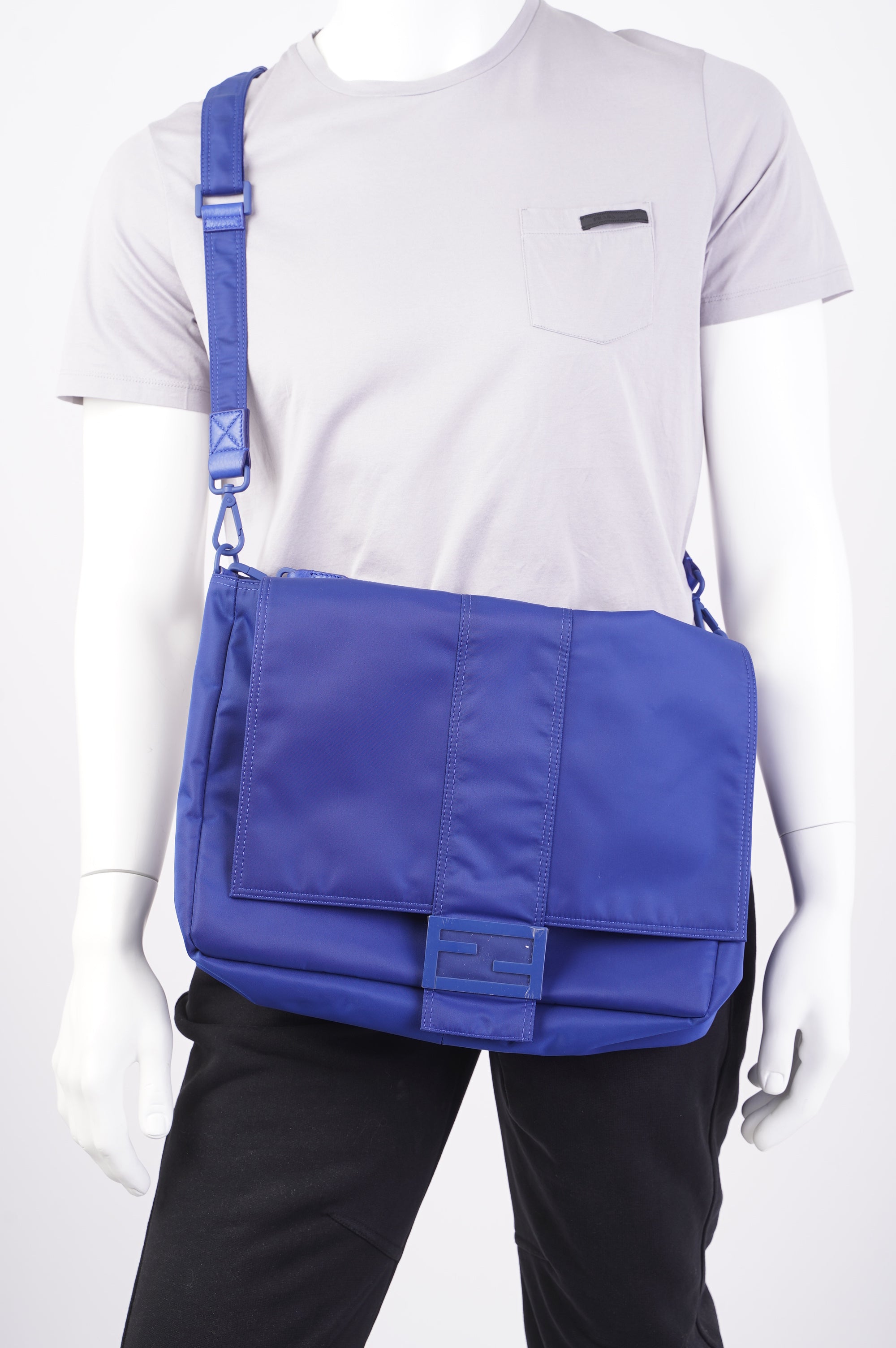 FNDI Baguette Messenger Bag Blue Nylon Large