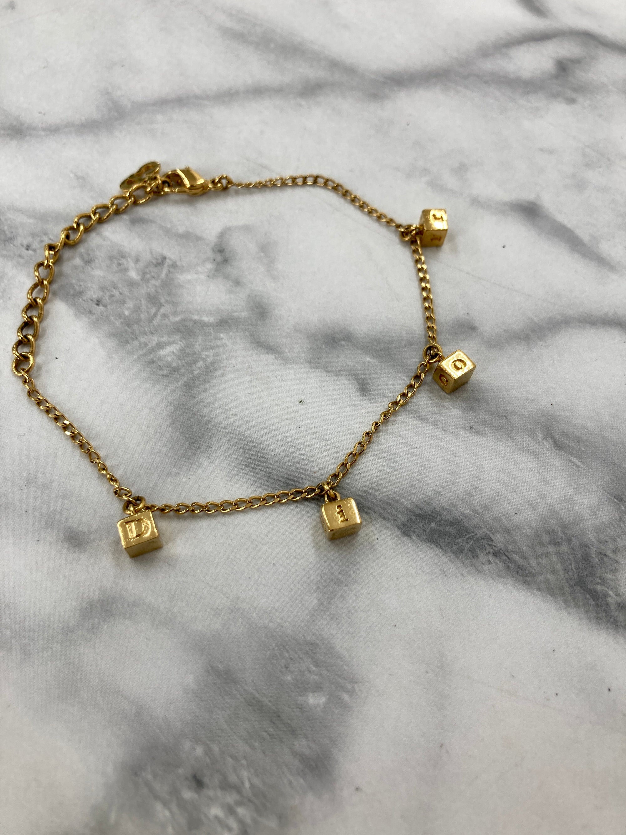 Christian D1OR CD Logo Bracelet Gold Vintage 5fgxjr